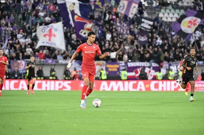 فيورنتينا فينزيا 